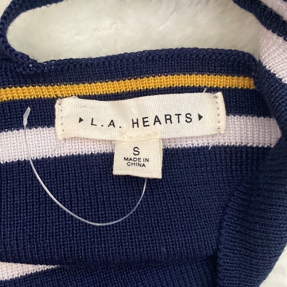 Set of two LA Hearts Pacsun brand tye-back tops - Picture 4 of 4